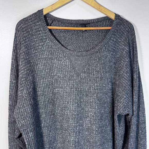 Torrid Brushed Waffle Raglan Long Sleeve Sweatshirt Grey Size 3X - Picture 4 of 10